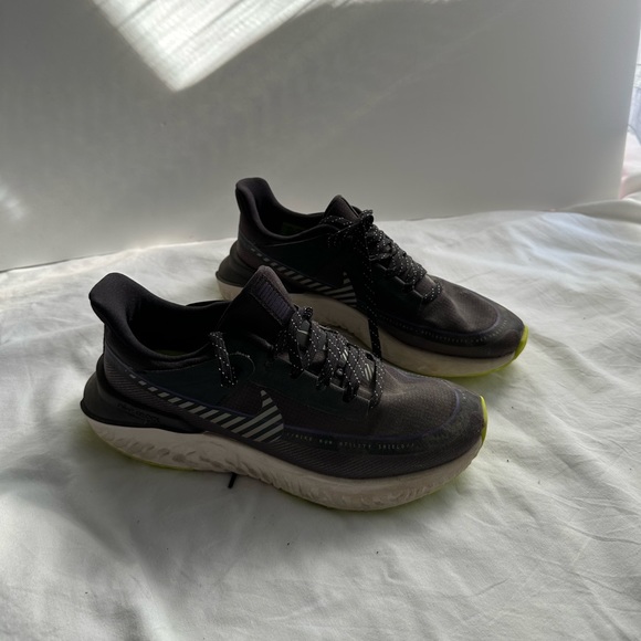 Original Nike Legend React Shoes size 7.5 - Picture 6 of 7